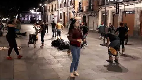 “管泽元微博支持中国国家队，预告与范志毅同场观战助力”